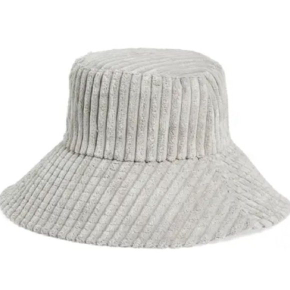 NWOT Bucket Hat - Picture 9 of 12
